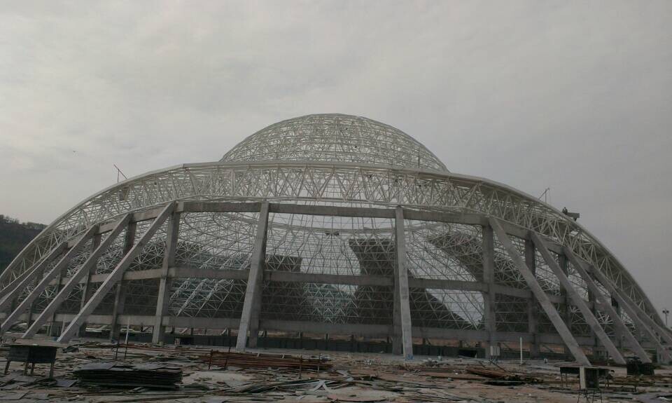 华蓥体育场馆网架工程